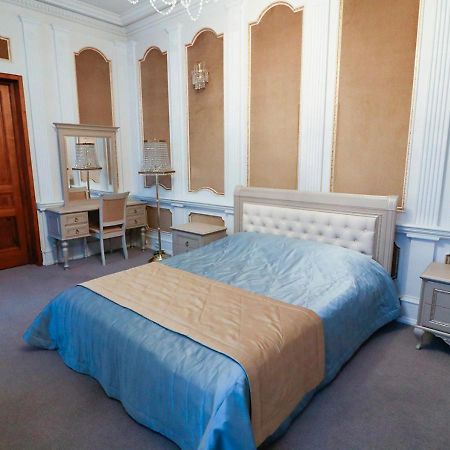 Vip Apartments Dipservice Hall ミンスク エクステリア 写真