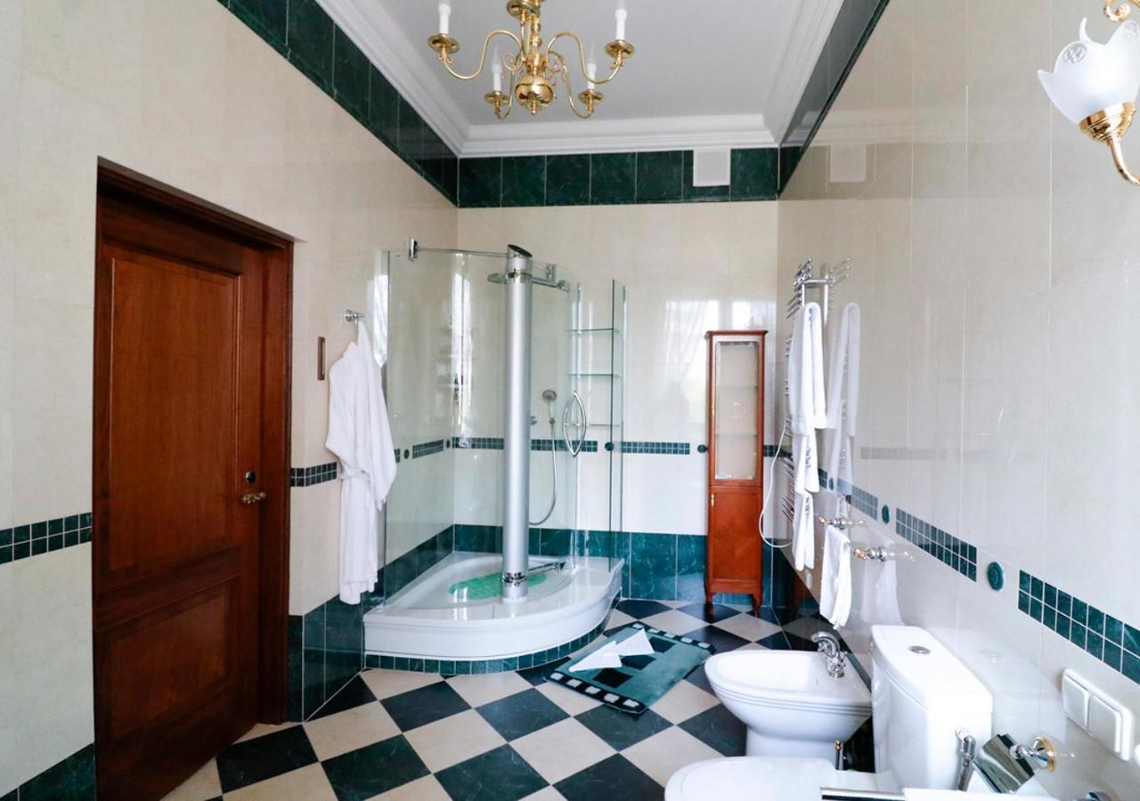 Vip Apartments Dipservice Hall ミンスク エクステリア 写真